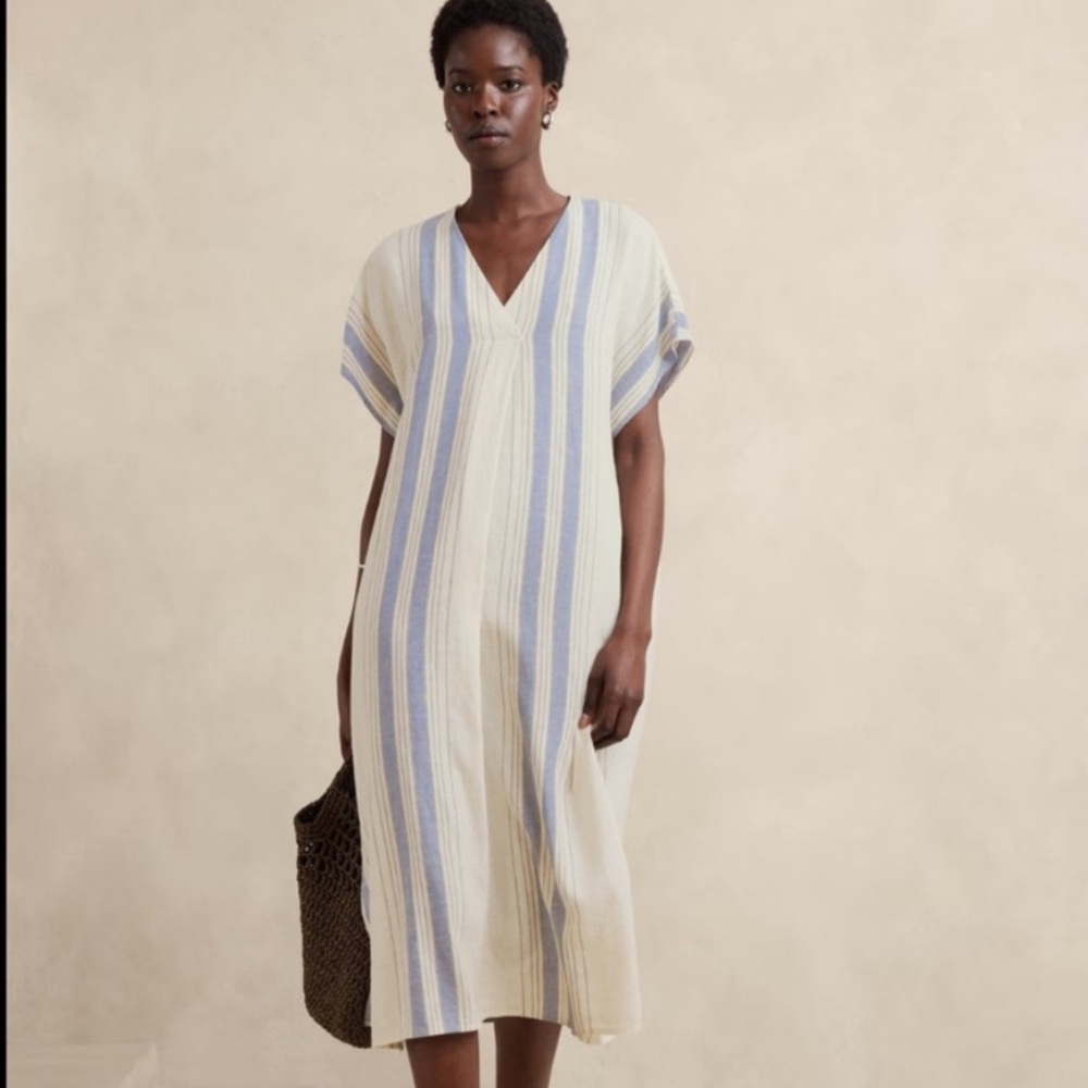 Banana Republic linen blend cream/white, blue and gray dress